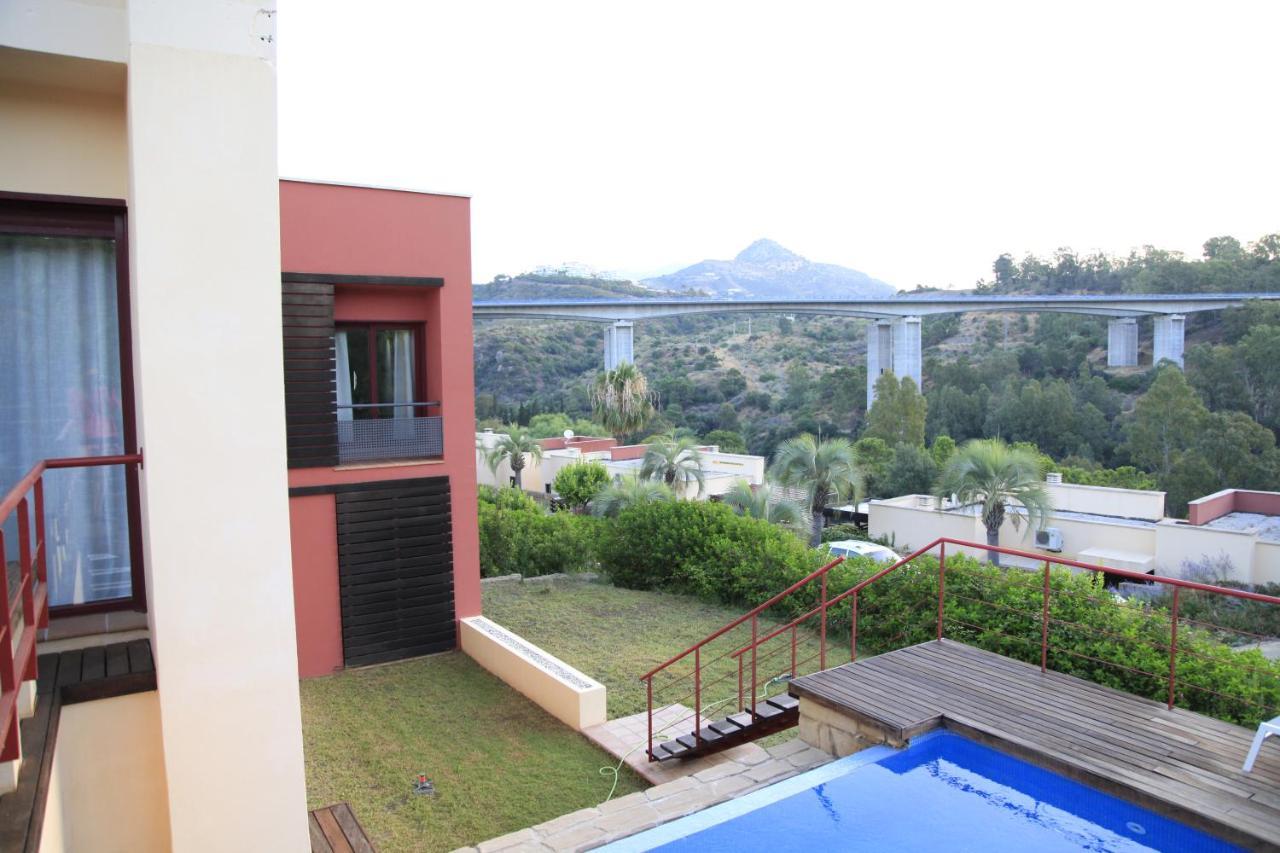 Private Pool Luxurious Villa With Mountain Views Эстепона Экстерьер фото